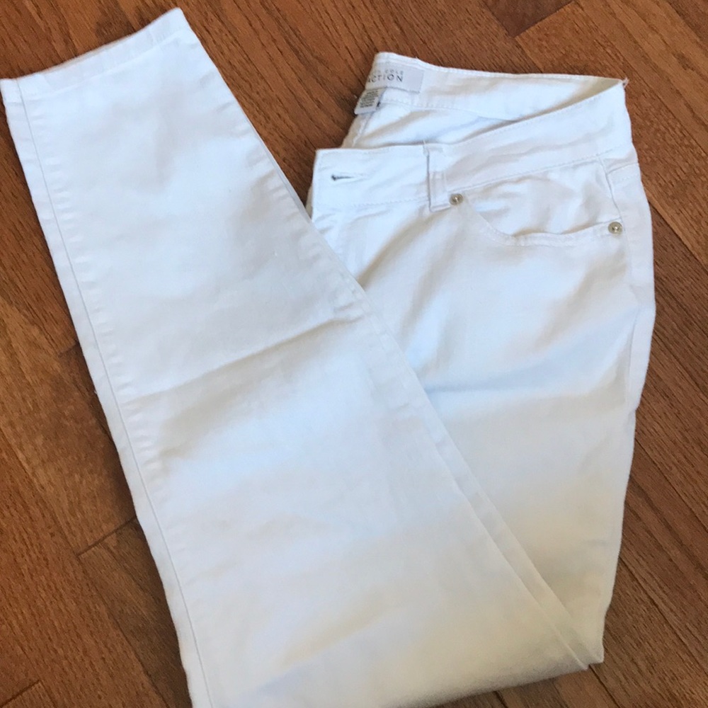 Kenneth Cole white jeans